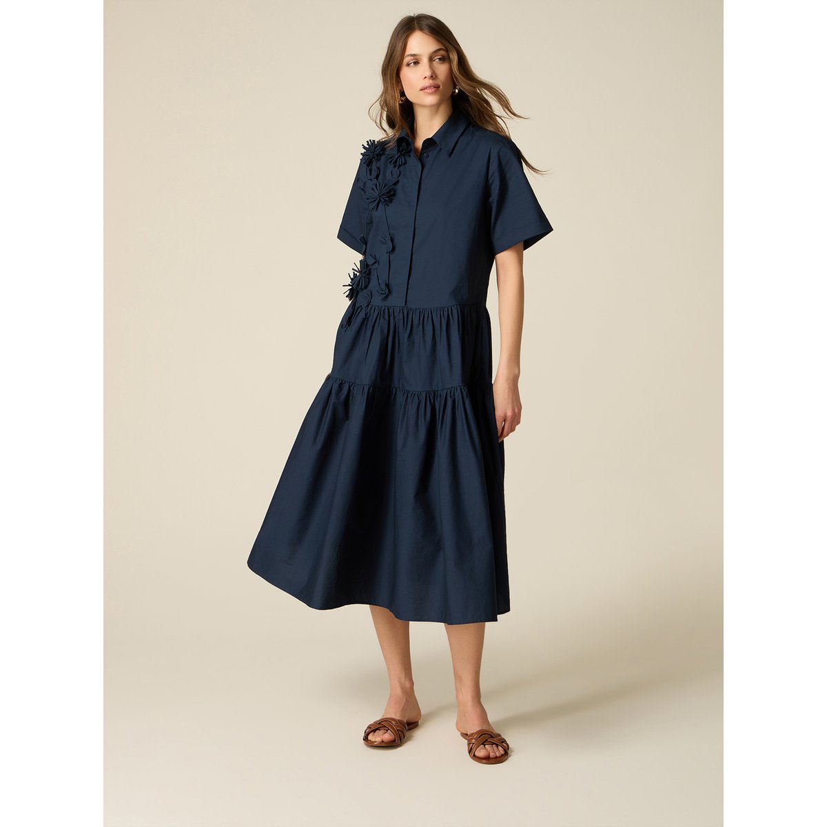 Robe chemisier avec fleurs appliquées blanc, OLTRE
