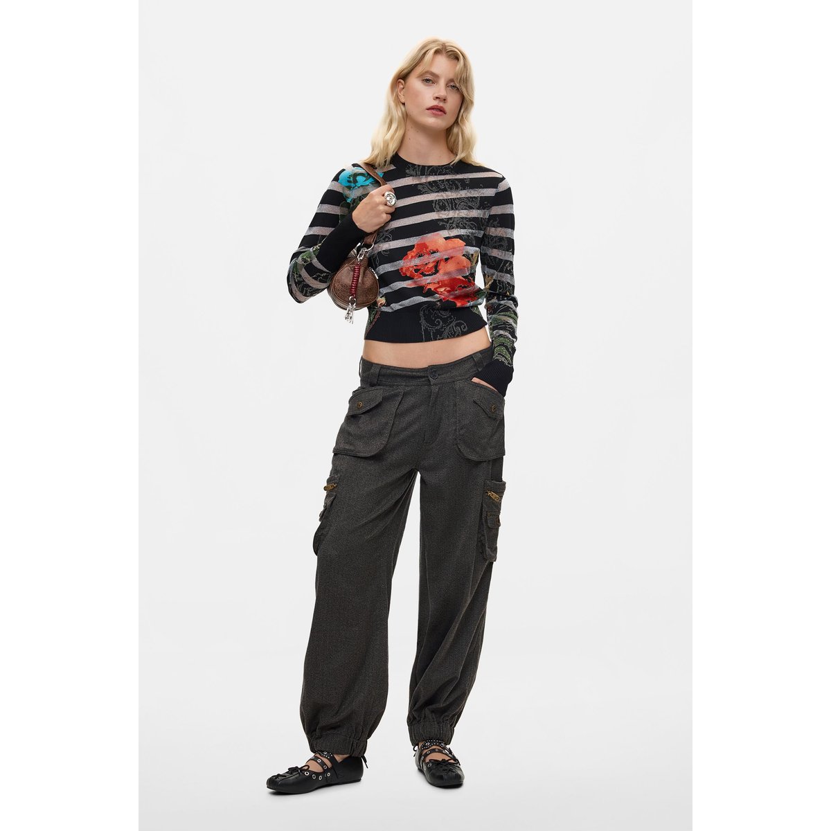 Pull jacquard à fleurs noir, DESIGUAL
