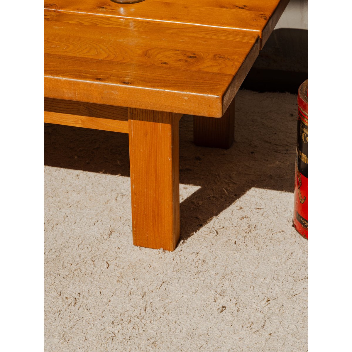 Table basse en bois Donna N°1132 - Bon état bois foncé, DEBONGOUT