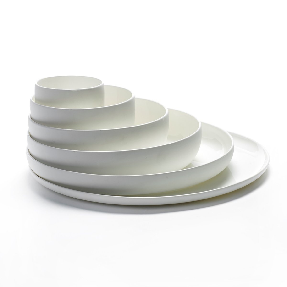 Assiette Haute Blanche M Diam 20 Base couleur blanc mat à l'extérieur et blanc brillant à l'intérieur, SERAX