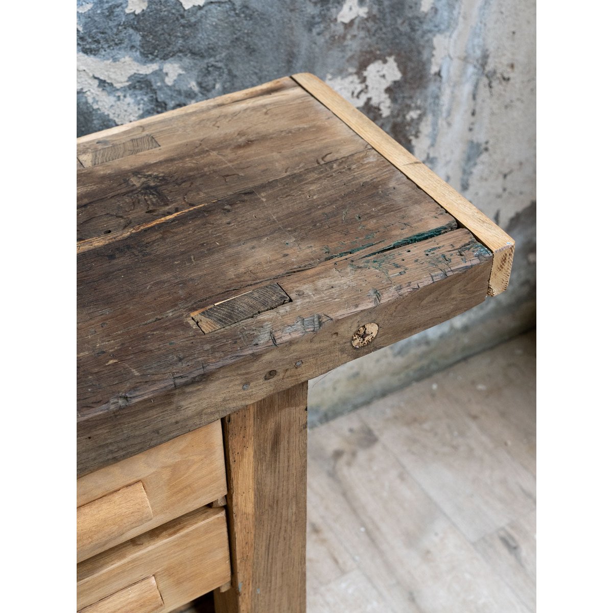 Petit établi en bois avec tiroirs Fernand N°461 - Bon état bois clair, DEBONGOUT
