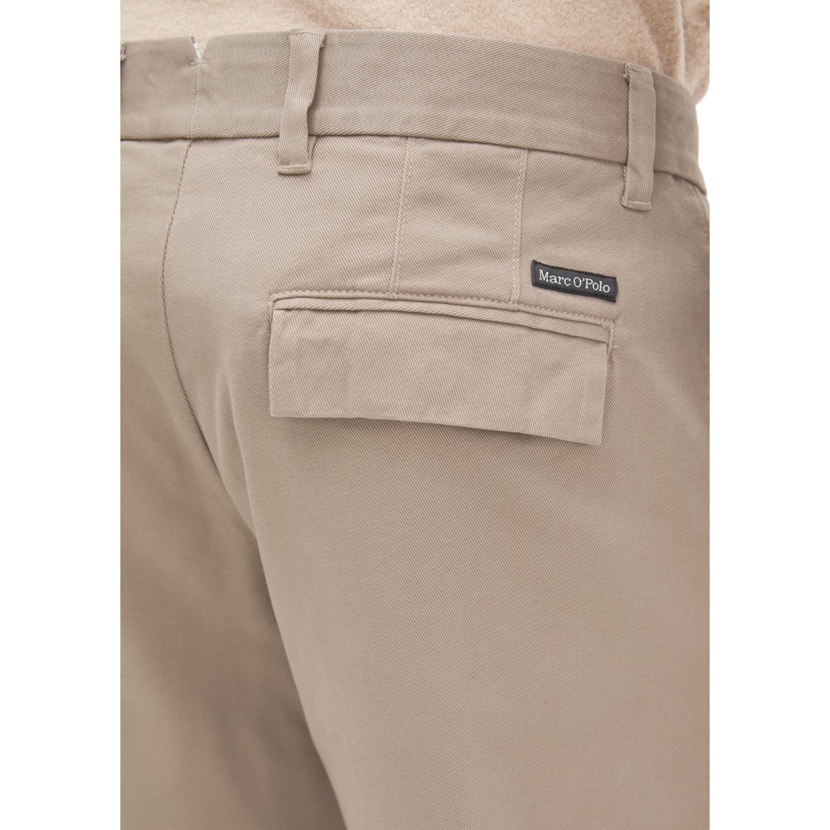 Pantalon chino modèle Osby à plis, coupe fuselée en mélange de coton bio beige, MARC O'POLO