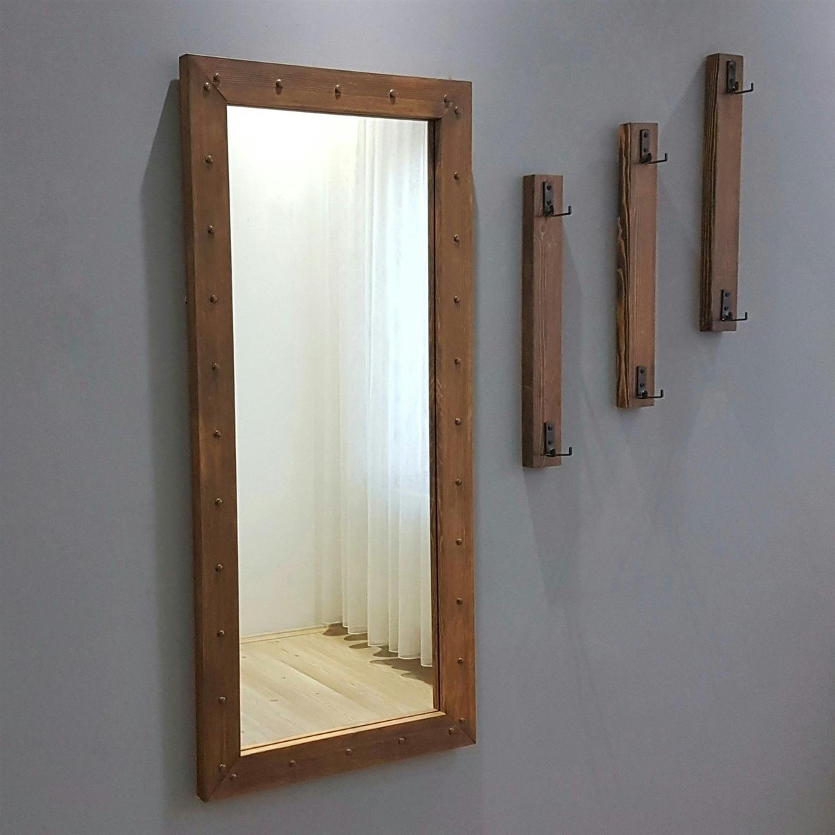 Vestiaire mural avec miroir - 3 portemanteaux en bois HILO bois naturel, PIER IMPORT