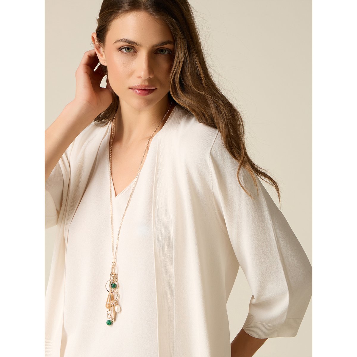 Cardigan blanc, OLTRE