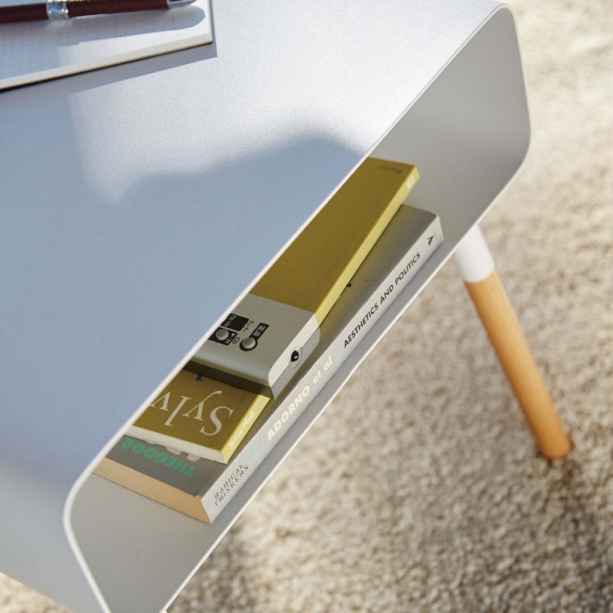 Petite table d'appoint chevet  Plain blanc, YAMAZAKI