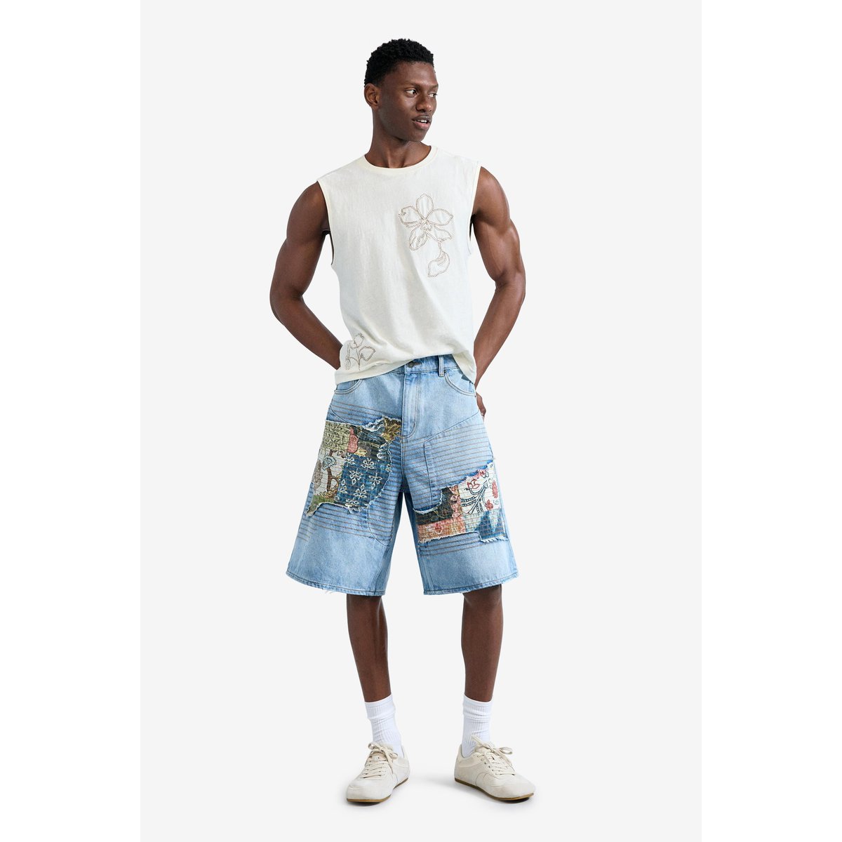 Bermuda en jean à patchs bleu clair, DESIGUAL