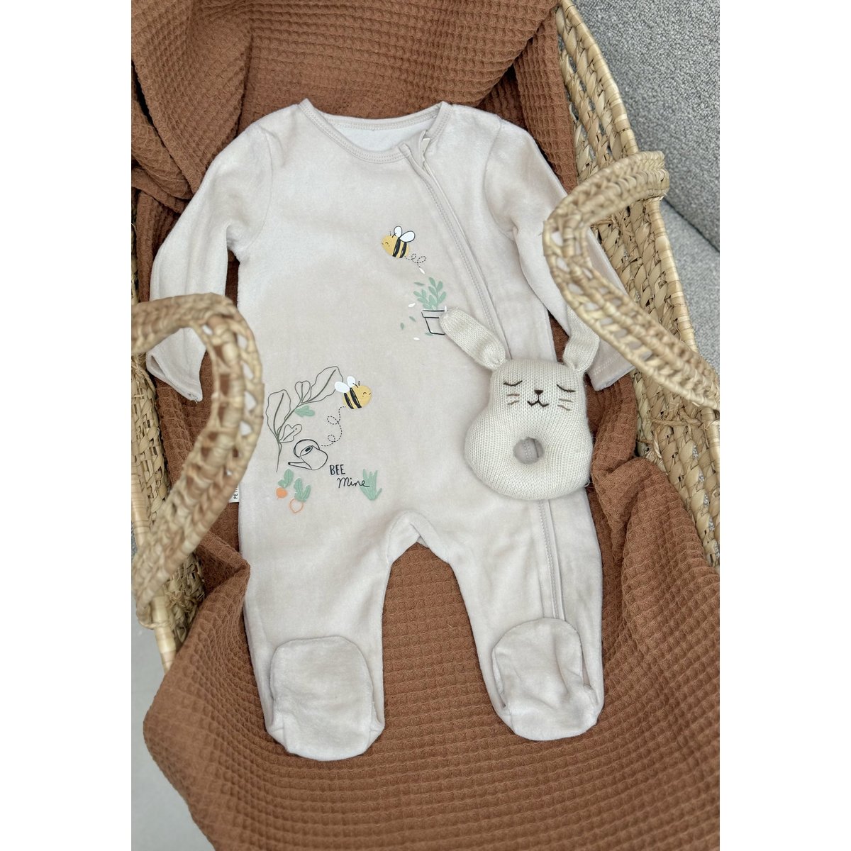 Pyjama bébé en velours ouverture zippée Eden beige, PETIT BEGUIN