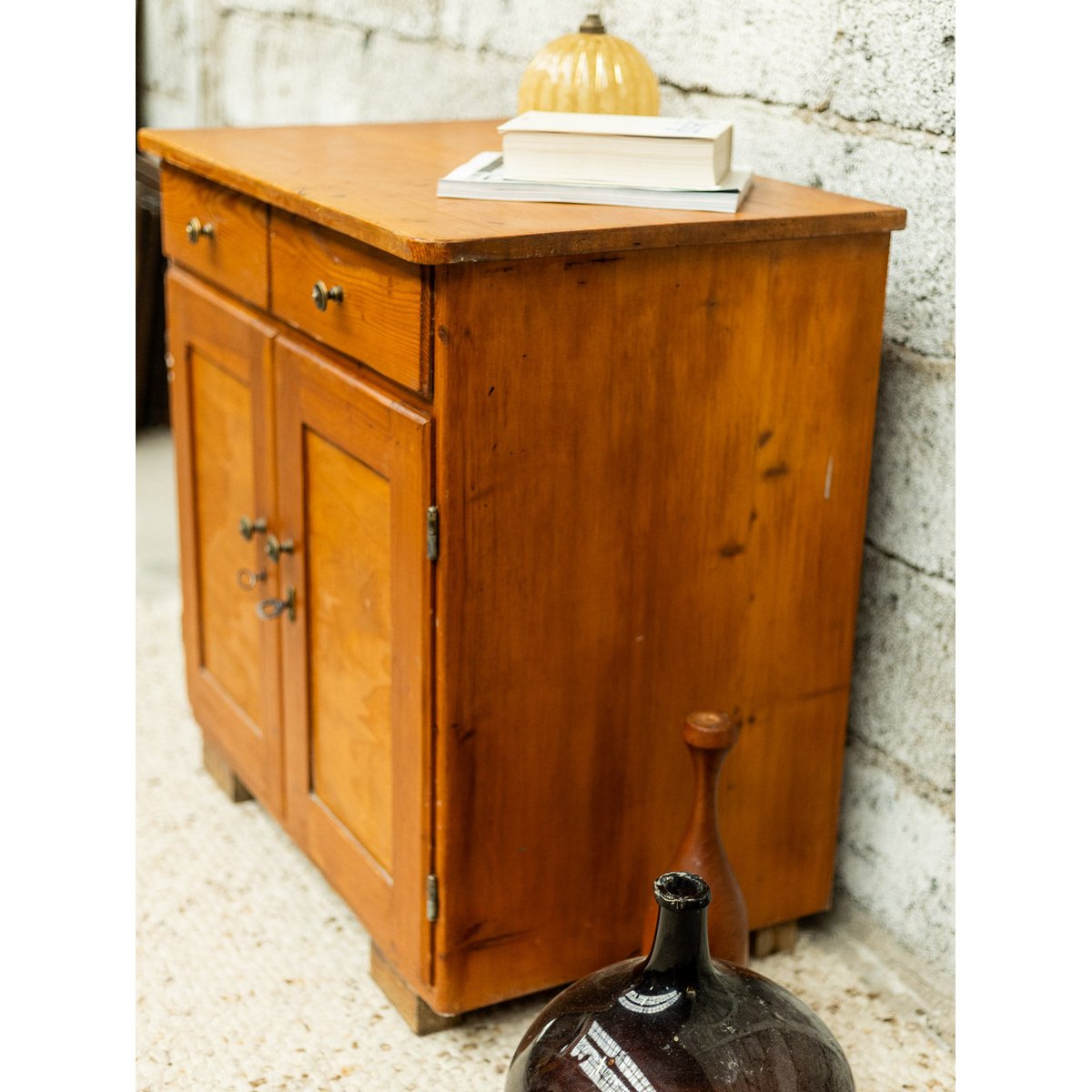 Buffet parisien Gilbert N°1748 - Bon état marron, DEBONGOUT