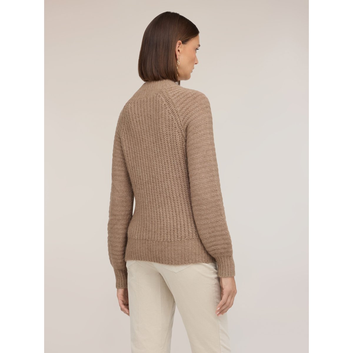 Pull col roulé côtelé beige, MOTIVI