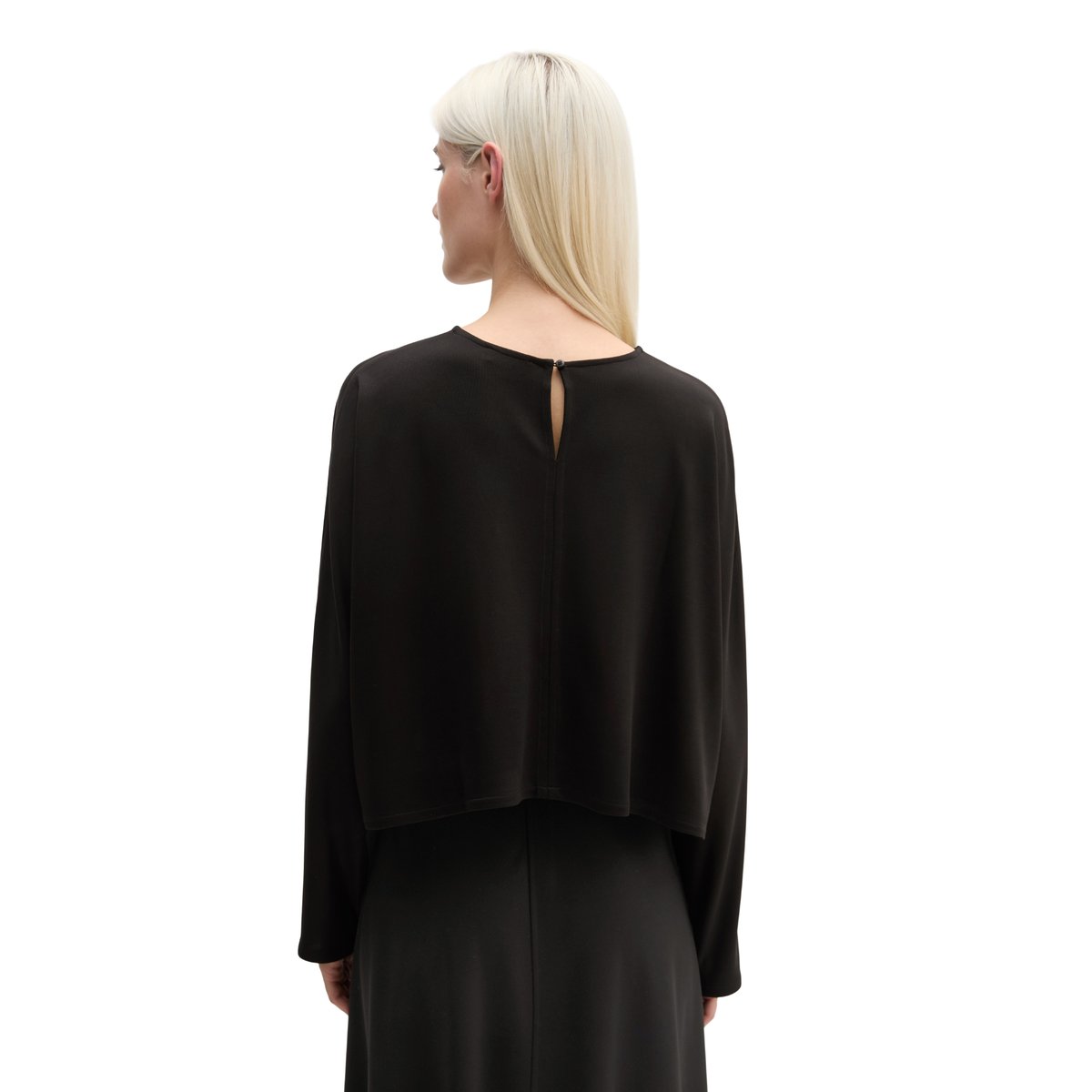 T-shirt long cropped en LENZING™ ECOVERO™ noir, MARC O'POLO
