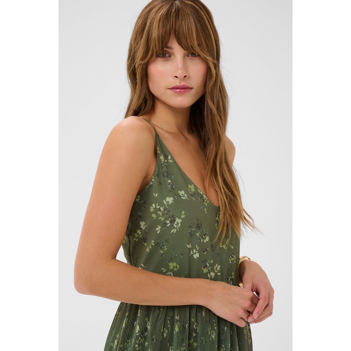 Robe vert oil green flower, CULTURE