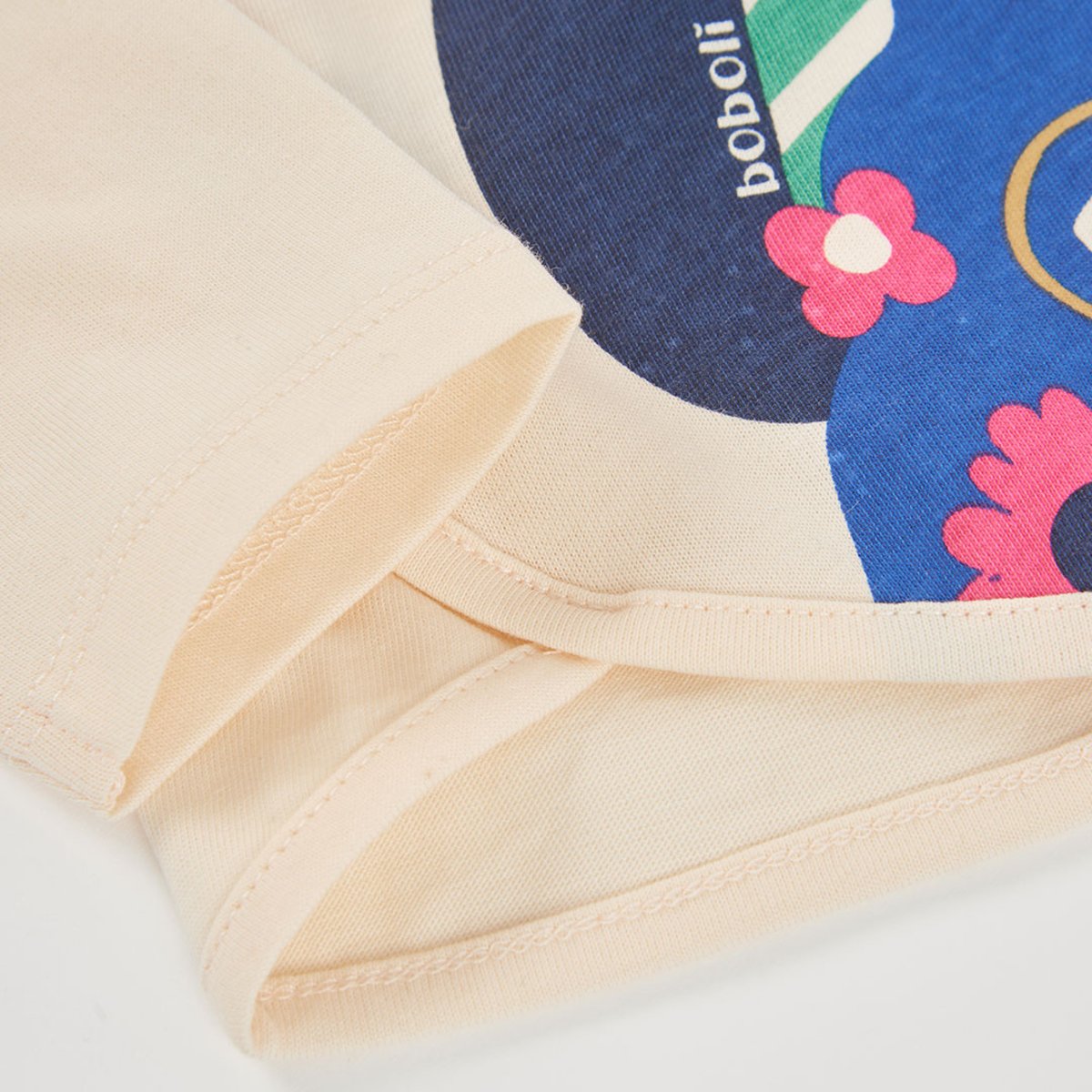 T-shirt en maille fille imprimé amies blanc, BOBOLI