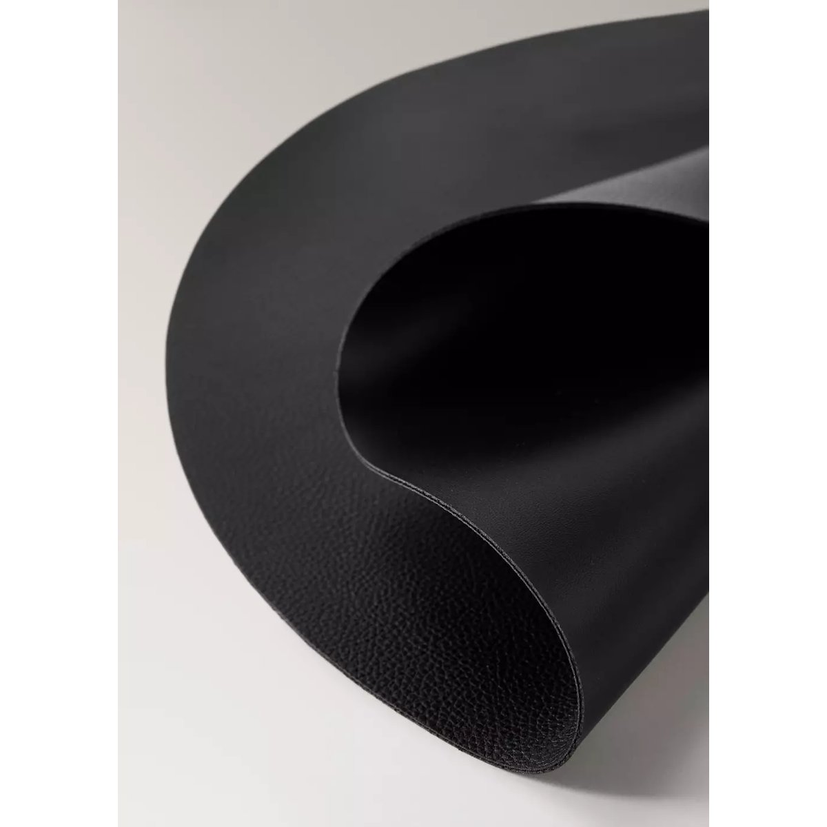 Set de table rond en similicuir noir, MANGO HOME