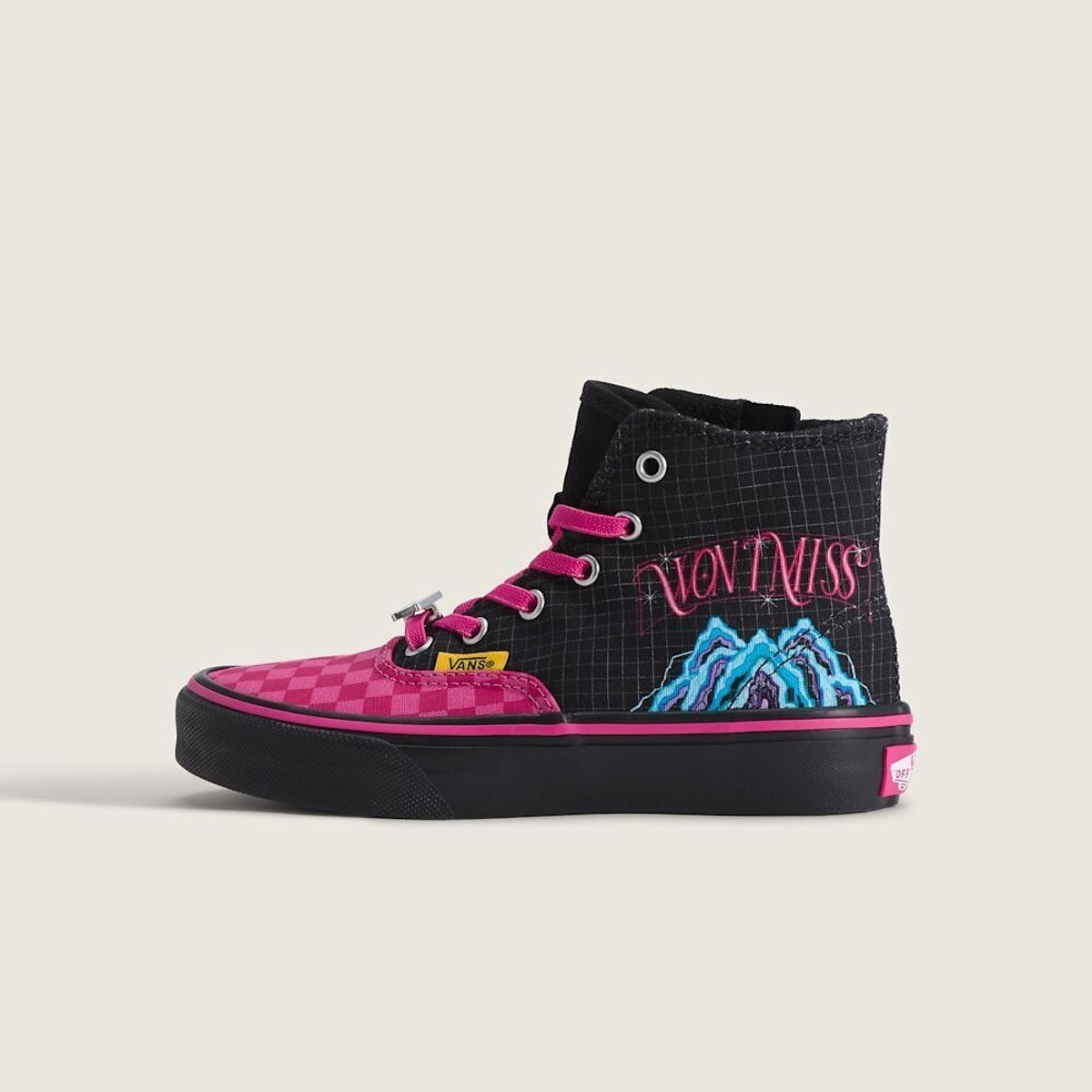 Baskets Hautes Authentic Hi 2.0 x Kpop Demon Hunters Zippées noir/rose, VANS