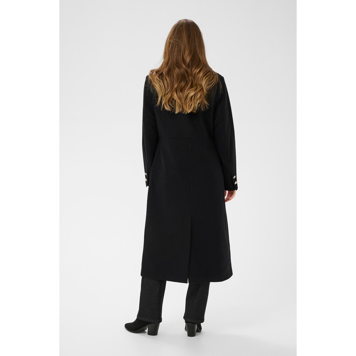 Manteau noir, CREAM