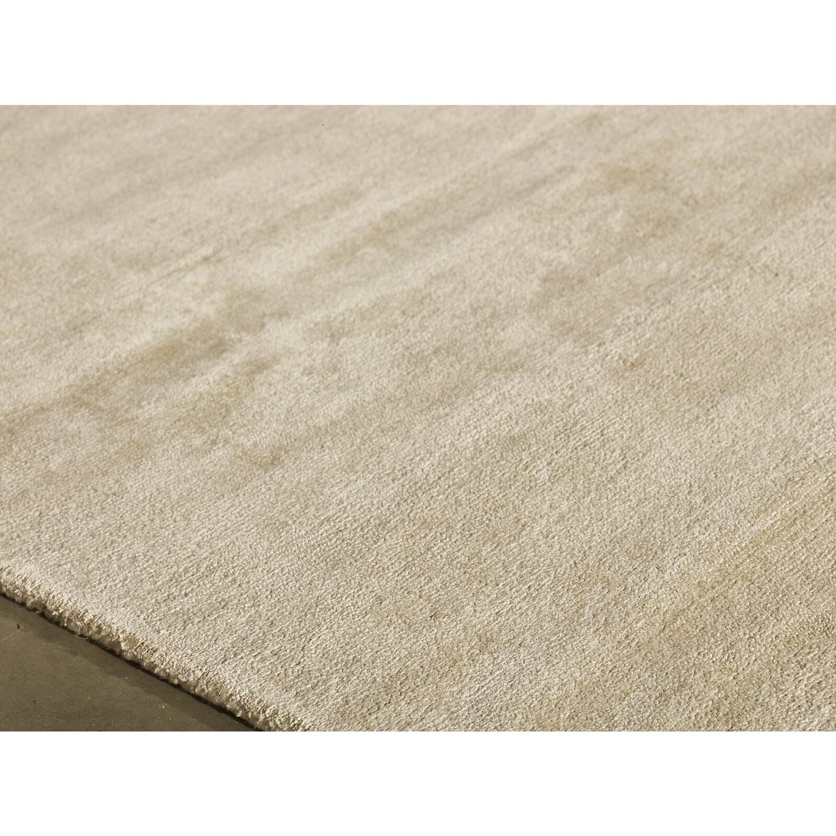 Tapis en viscose fait main, ERASED beige, RECOLLECTION