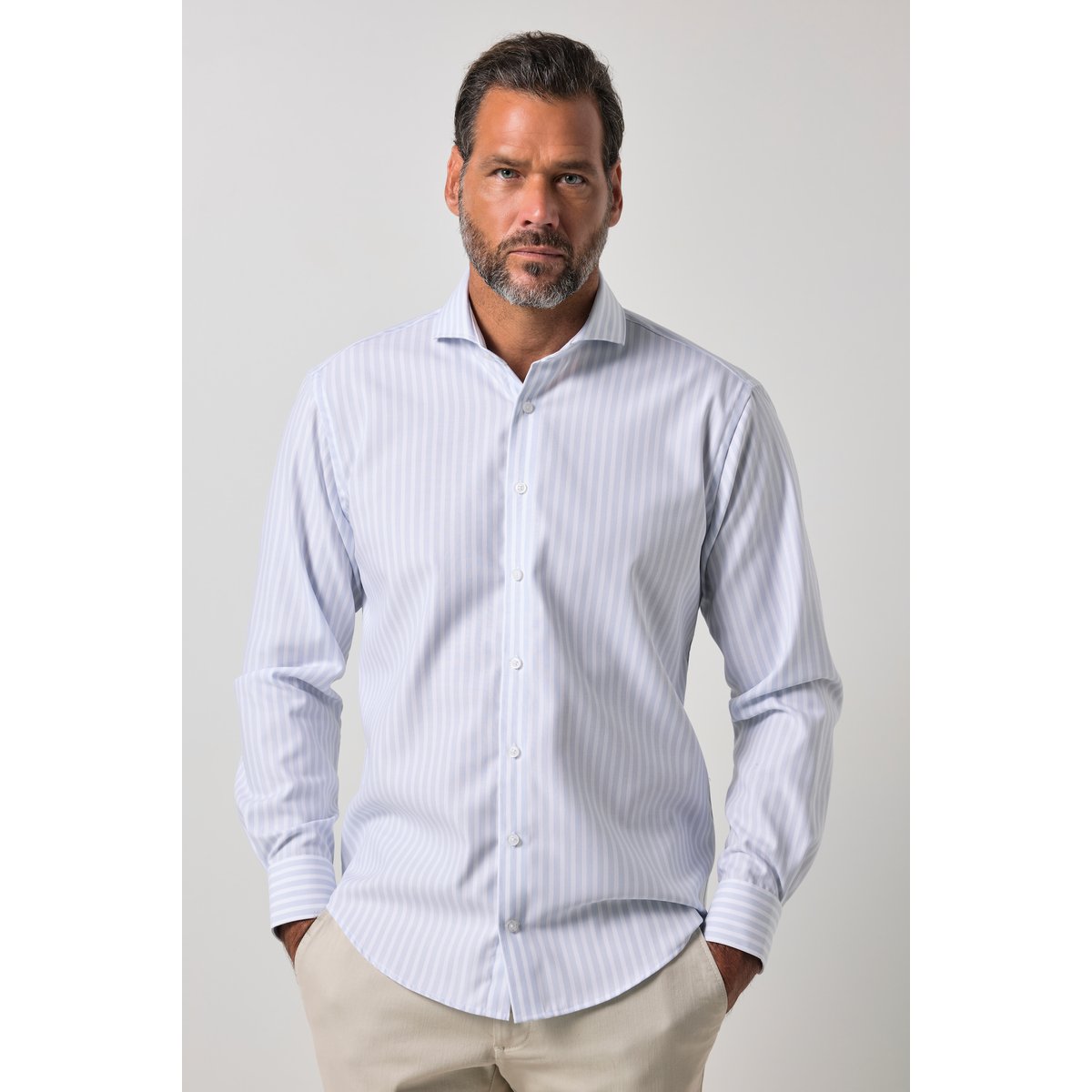 Chemise à rayures infroissable blanc cassé, JP1880