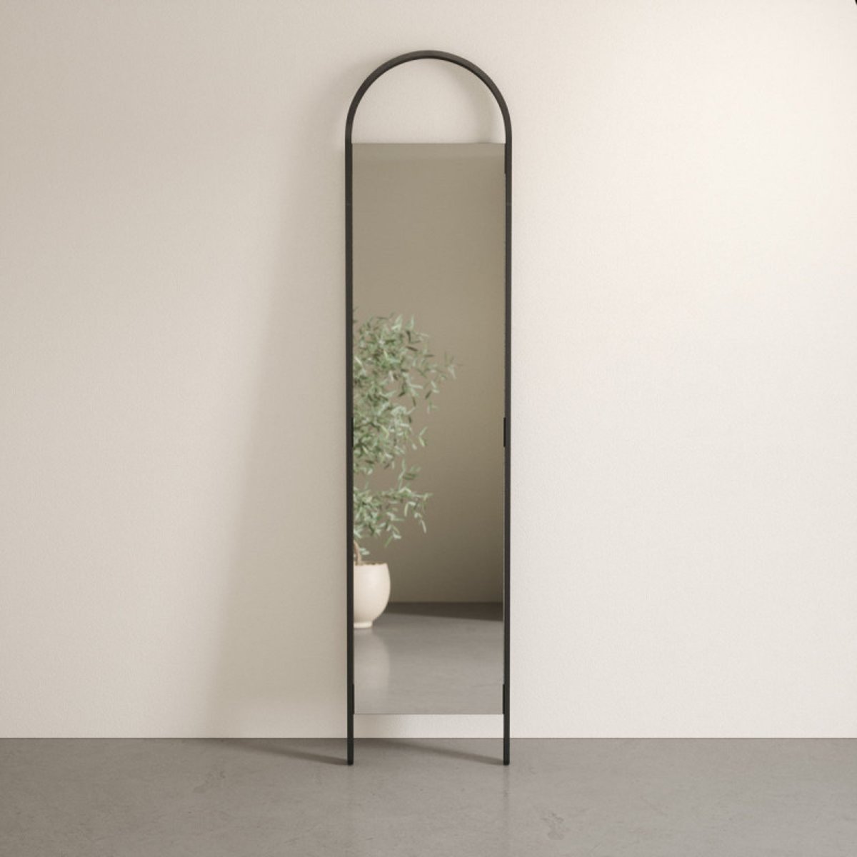 Grand miroir arche à poser design BELLWOOD noir, UMBRA