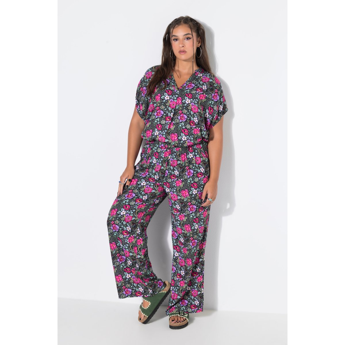 Pantalon palazzo, motif floral et jambe large noir, STUDIO UNTOLD