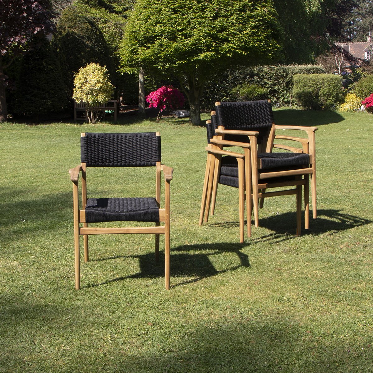 Salon de jardin en teck massif et cordage 8 places ESTHER noir, BERAH GETAH