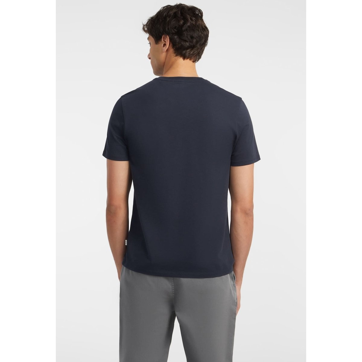 T-Shirt Slim Logo Brodé bleu foncé, GUESS