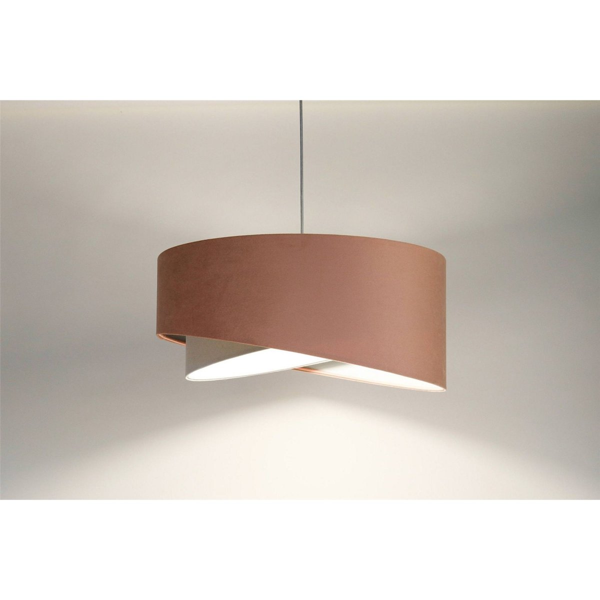 Suspension ronde en velours Jasmin bebe rose poudré et gris clair, BPS KONCEPT