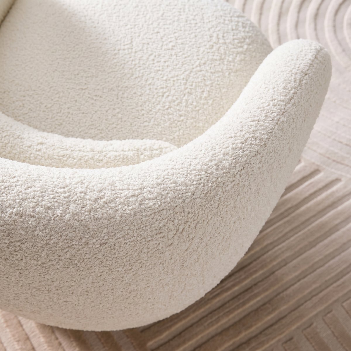 Fauteuil pivotant 360° tissu ELIAS crème, SWEEEK