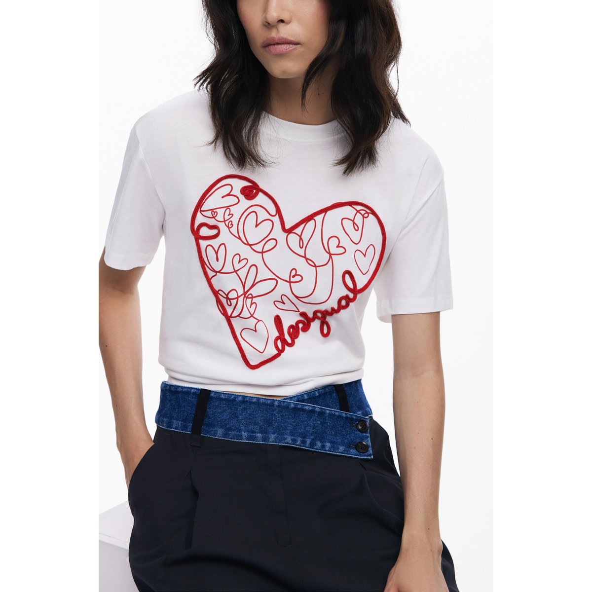T-shirt à reliefs cœurs blanc, DESIGUAL