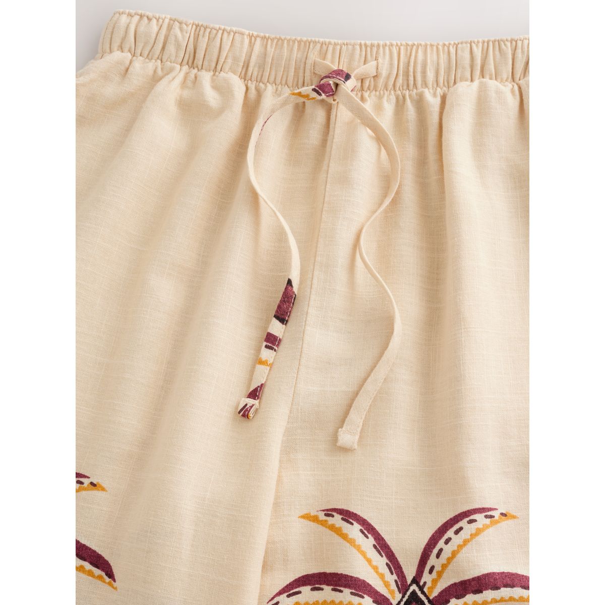 Pantalon bouffant en lin mélangé imprimé palmier beige, NEXT