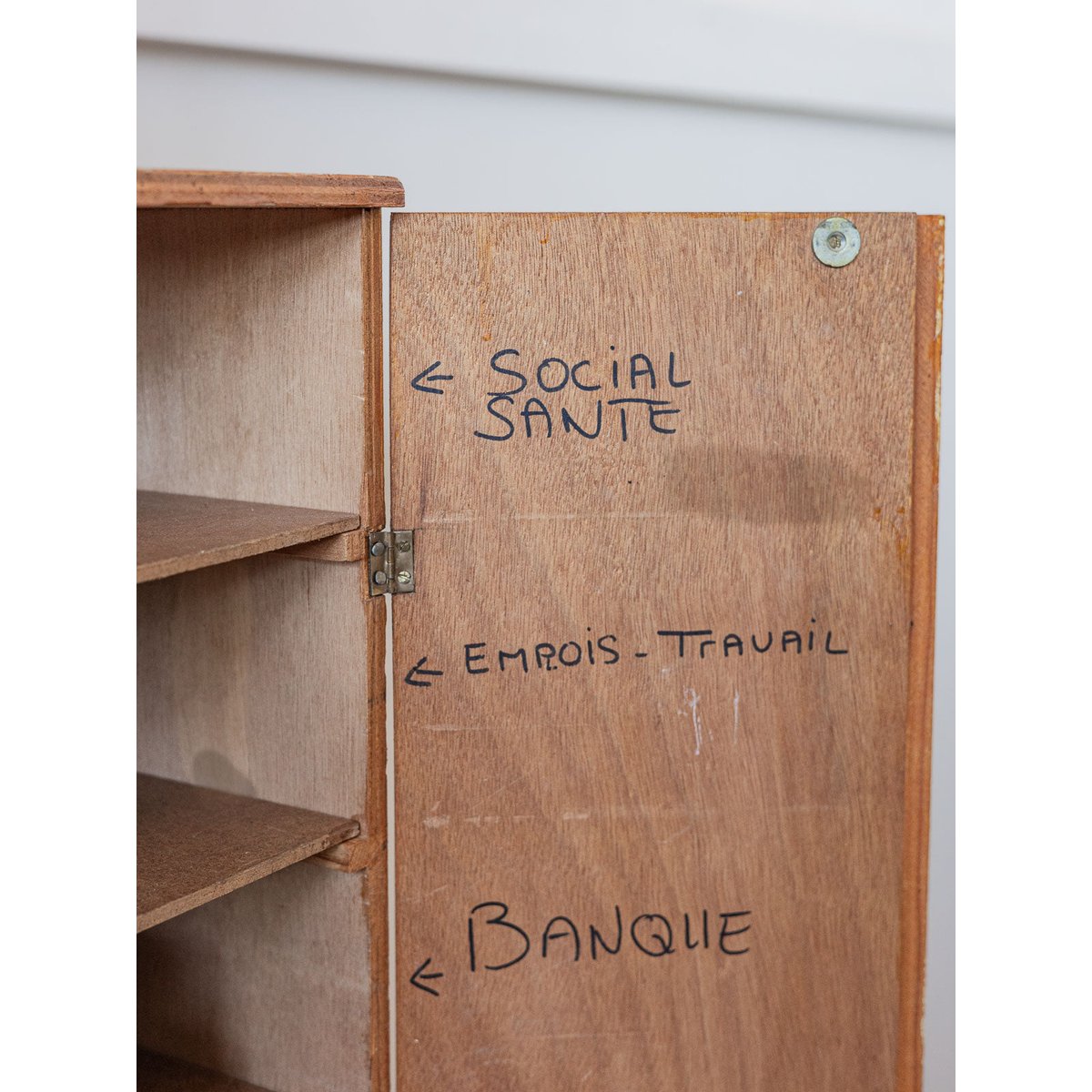 Armoire de bureau Blandine N°509 - Bon état bois clair, DEBONGOUT
