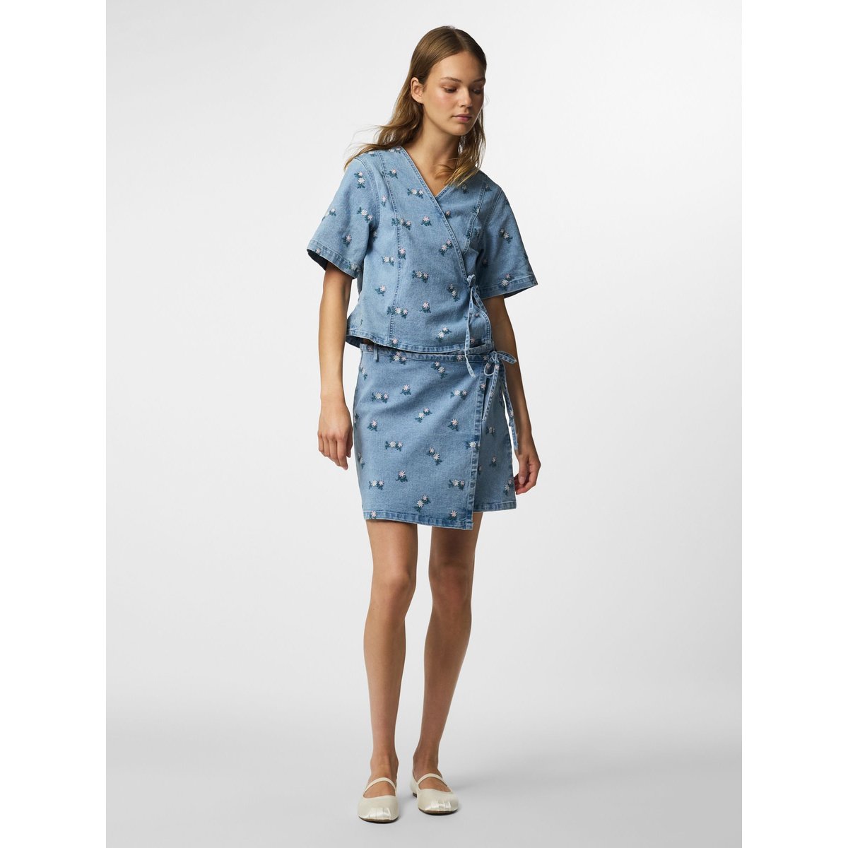 Mini-Jupe bleu - light blue denim1, PIECES