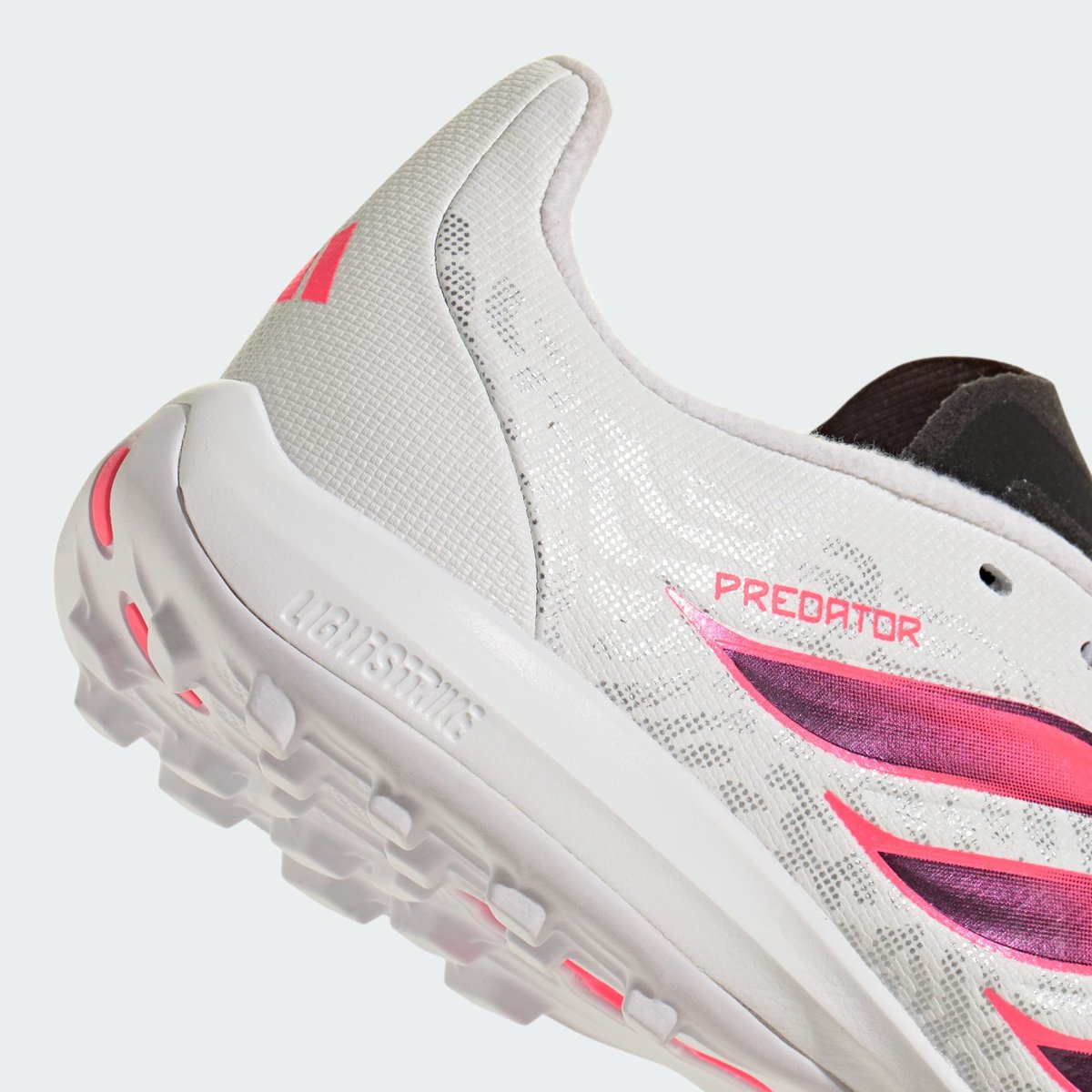Chaussure De Football Predator League Turf Enfants Chaussure De Football Predator League Turf Enfants cloud white / solar turbo / core black, adidas Performance