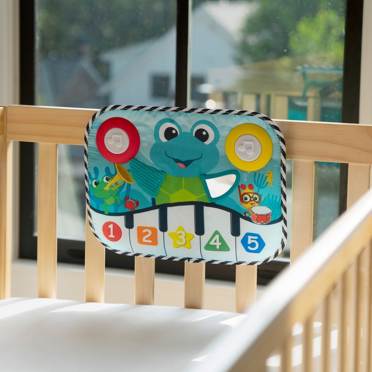 Jouet à accrocher et clavier musical multicolore, BABY EINSTEIN