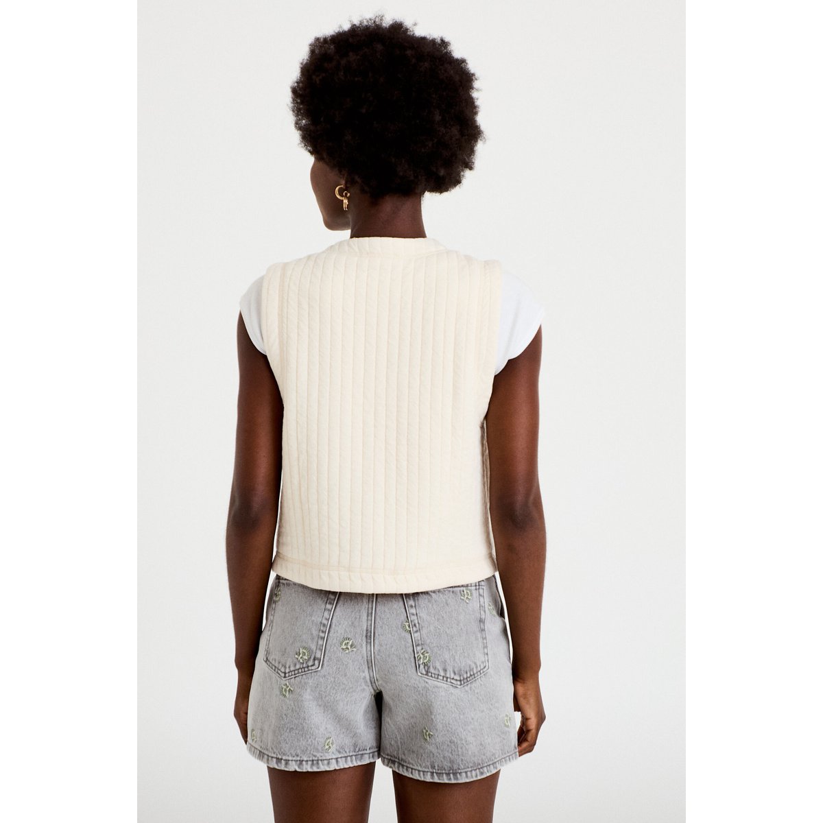 Gilet droit sans manches col rond ecru, CACHE CACHE