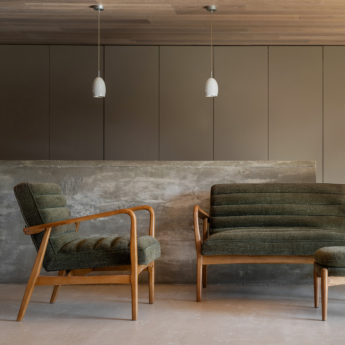 Fairfield Mid-Century Boucle Armchair with Solid Wood Frame green, ÉDITÉ