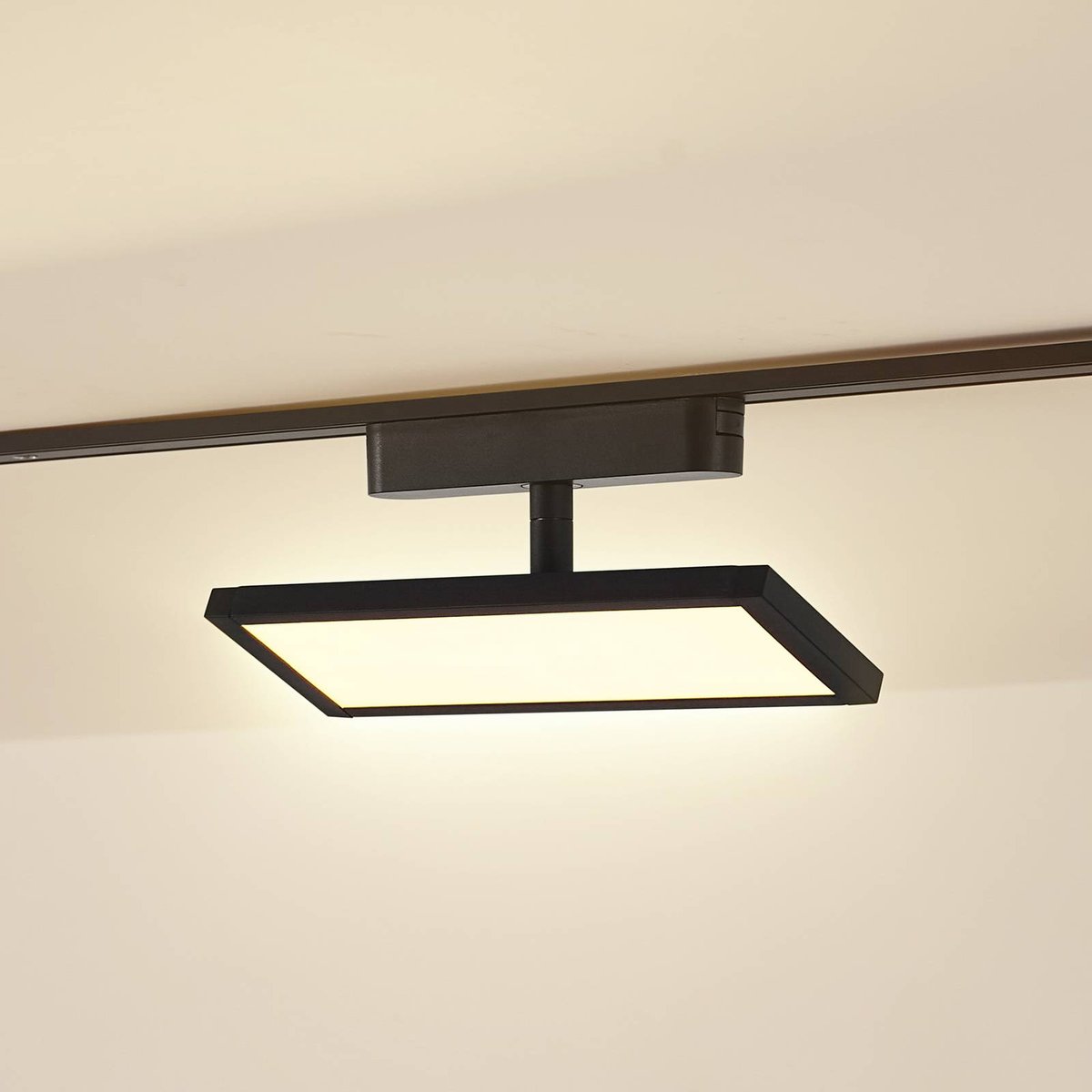 en aluminium moderneLED, Lumaro 48V noir, LINDBY