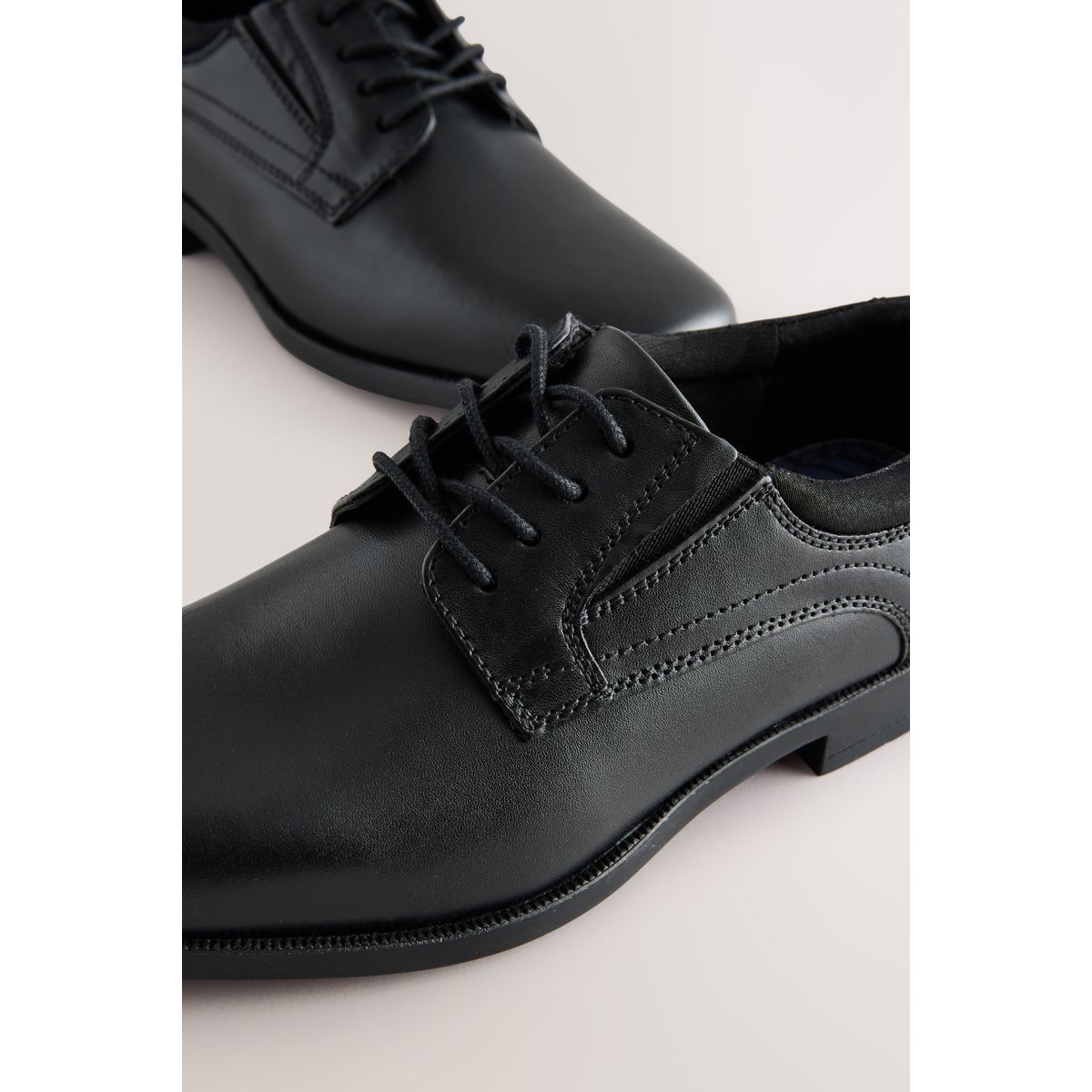 Chaussures derby d'école en cuir à lacets noir, NEXT