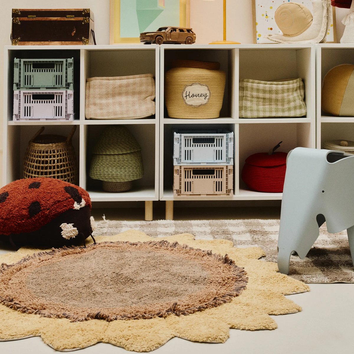 Tapis lavable Tournesol PETALS & PALS honey, gris foncé, châtaigne, caramel, brun terre, naturel, LORENA CANALS