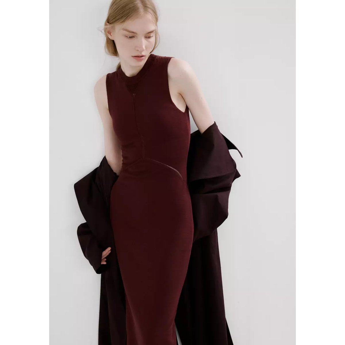 Robe midi maille lie de vin, MANGO