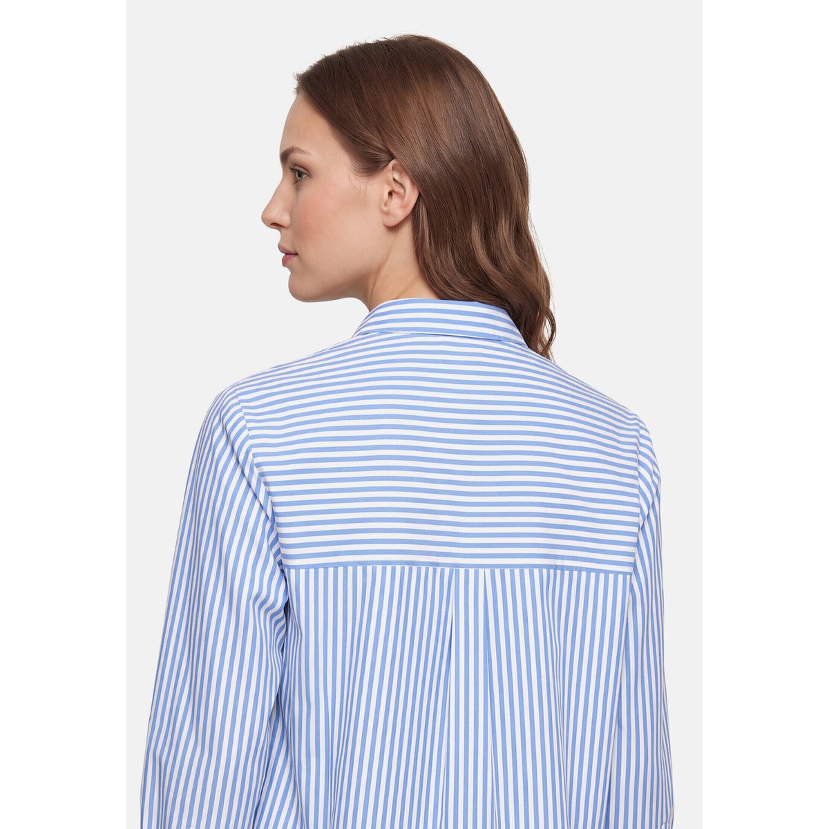 Chemisier à col blanc/bleu, BETTY BARCLAY