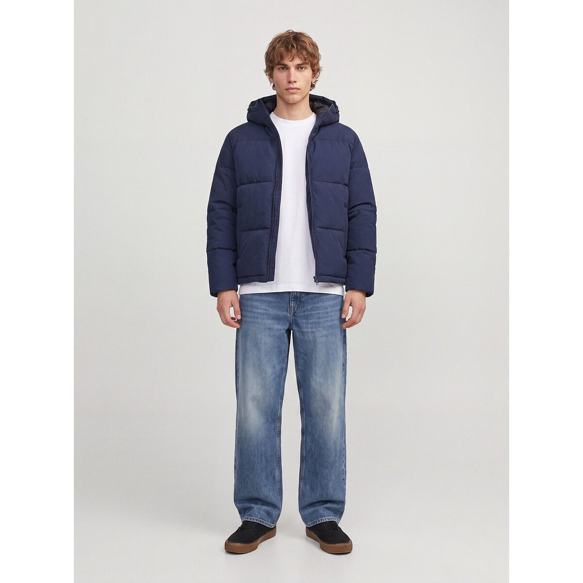 Korte donsjas met vaste kap en opstaande kraag, voor de winter donkerblauw, JACK & JONES