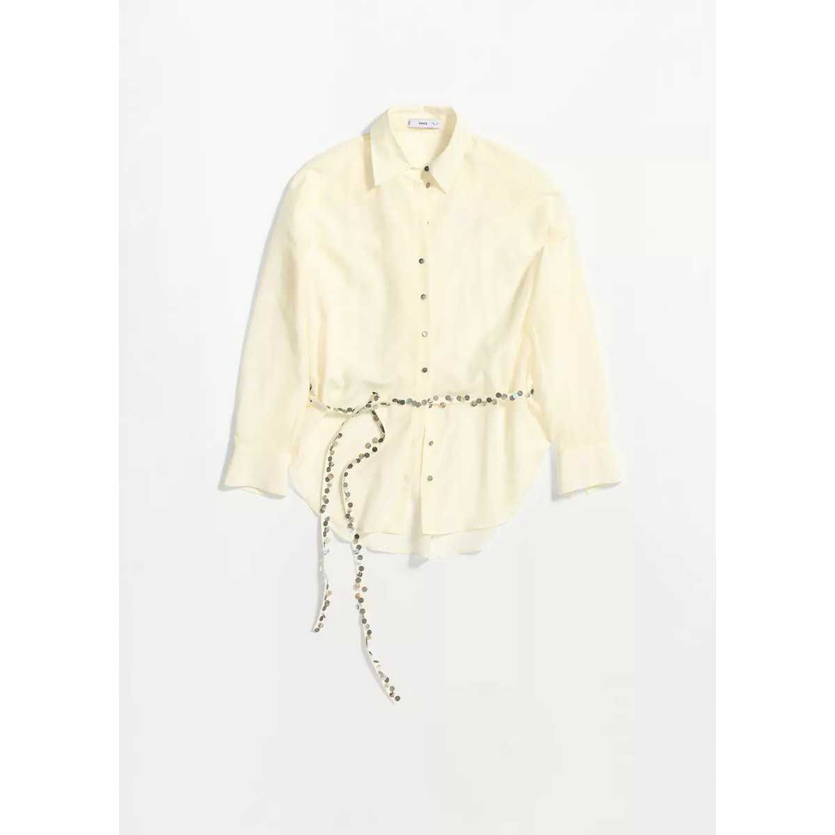 Chemise semi-transparente avec ceinture ornée de perles blanc cassé, MANGO