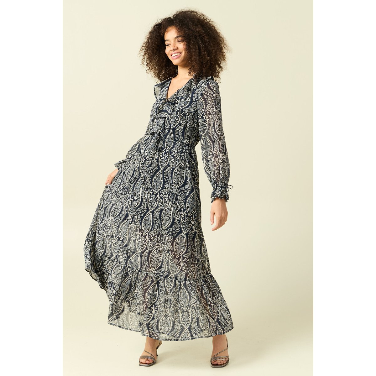 Robe longue évasée col v manches longues bleu marine, BONOBO
