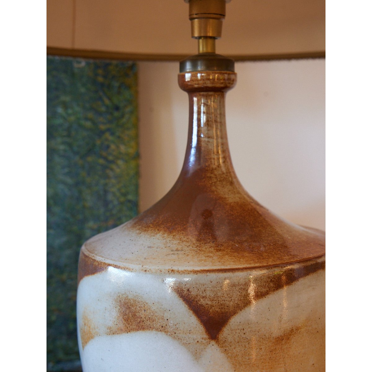Lampe seventies en céramique Julia N°1051 - Bon état beige, DEBONGOUT