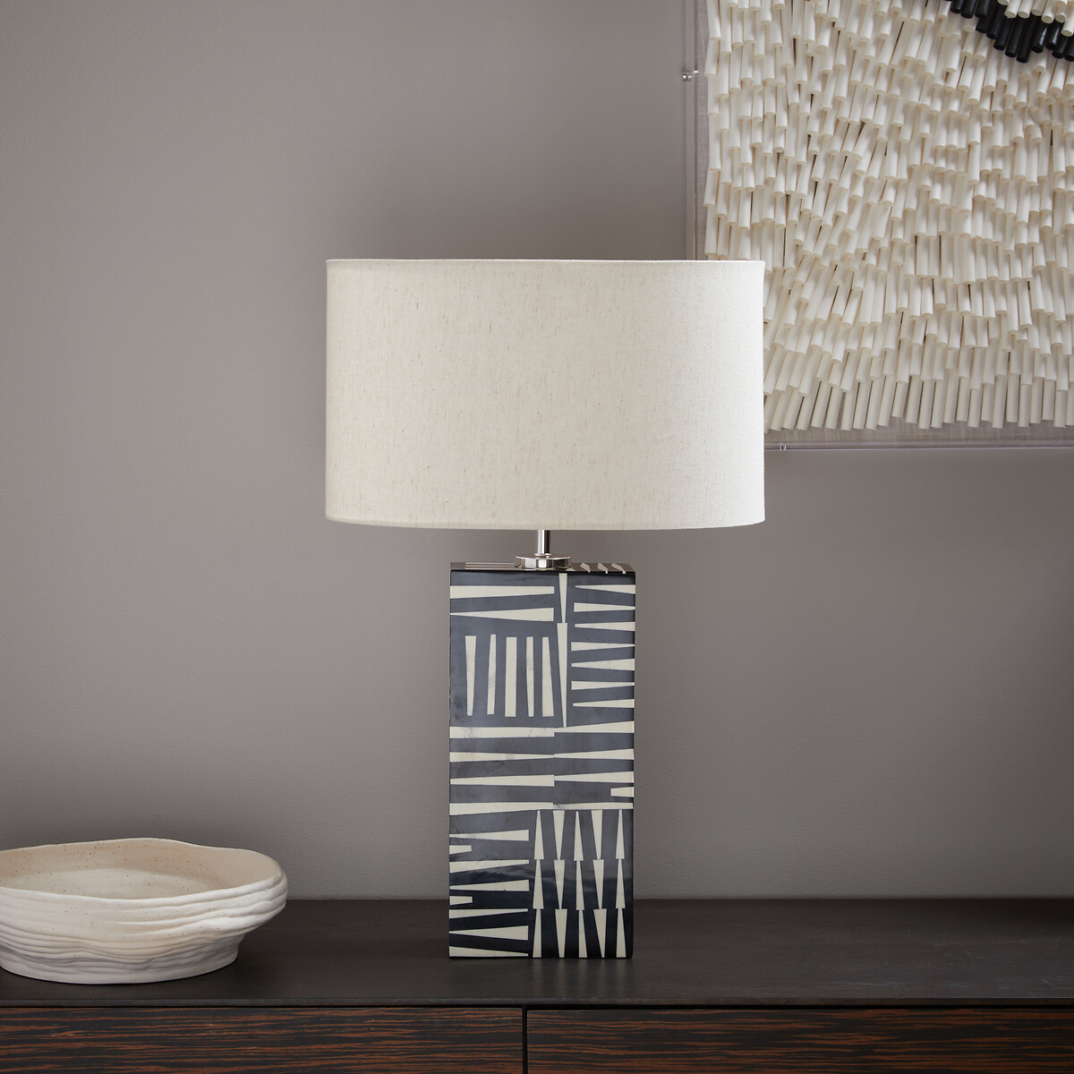 Lampe à poser en résine noir et blanc, Kucha noir/blanc, AM.PM