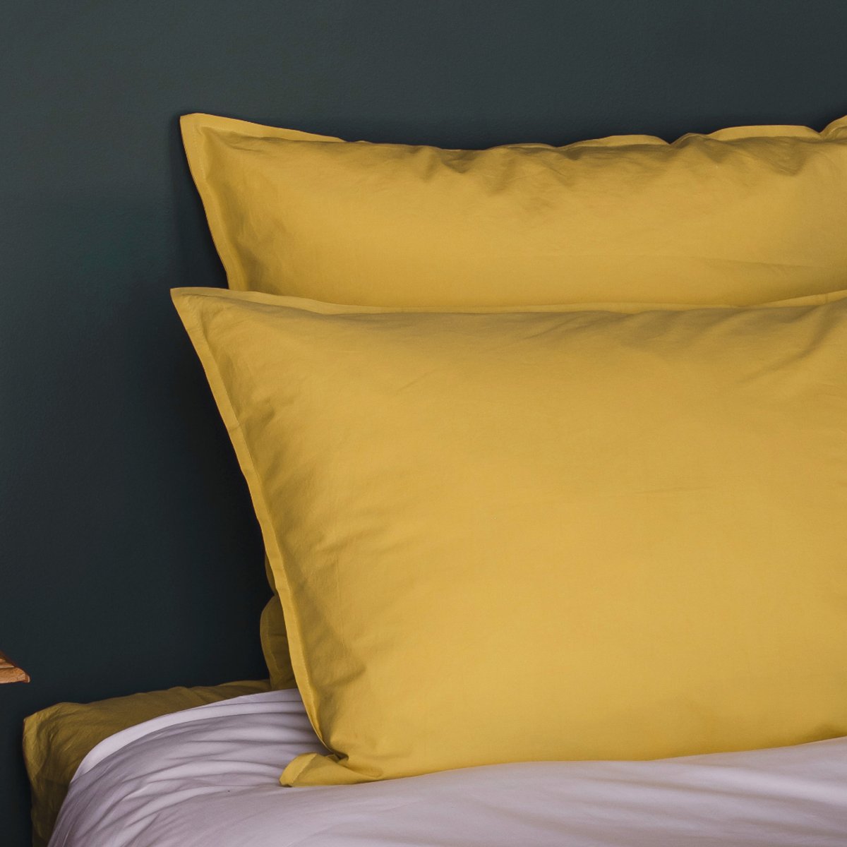 Taie d'oreiller en percale de coton lavé, DUO LAVÉ jaune pollen, BLANC CERISE