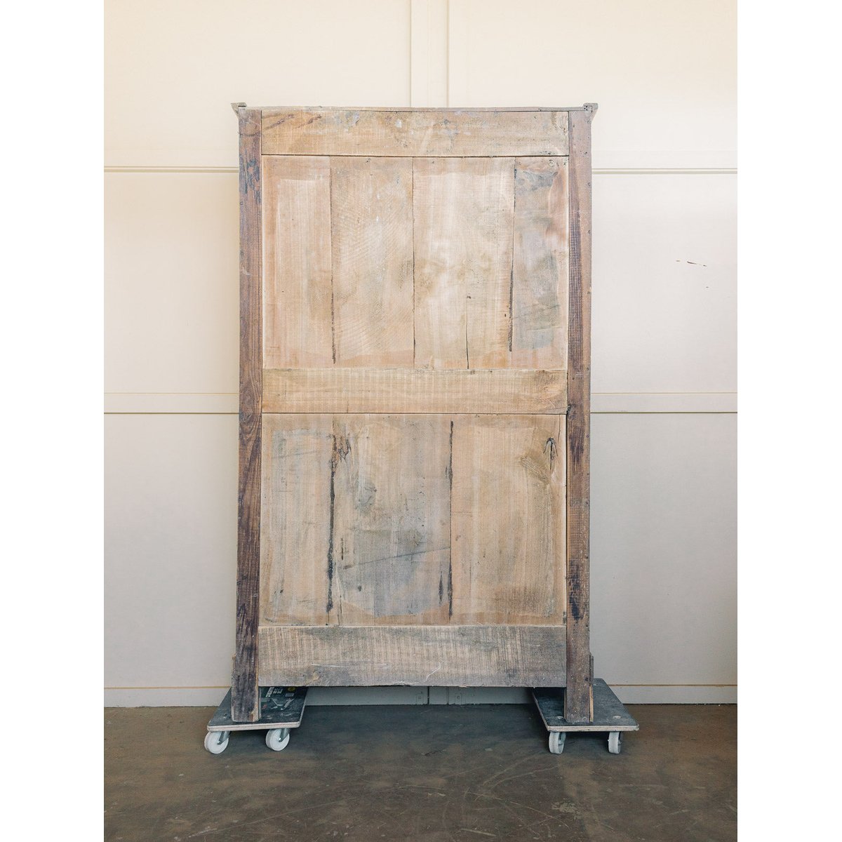 Armoire de campagne en bois clair rénovée Blandine N°501 - Bon état bois clair, DEBONGOUT