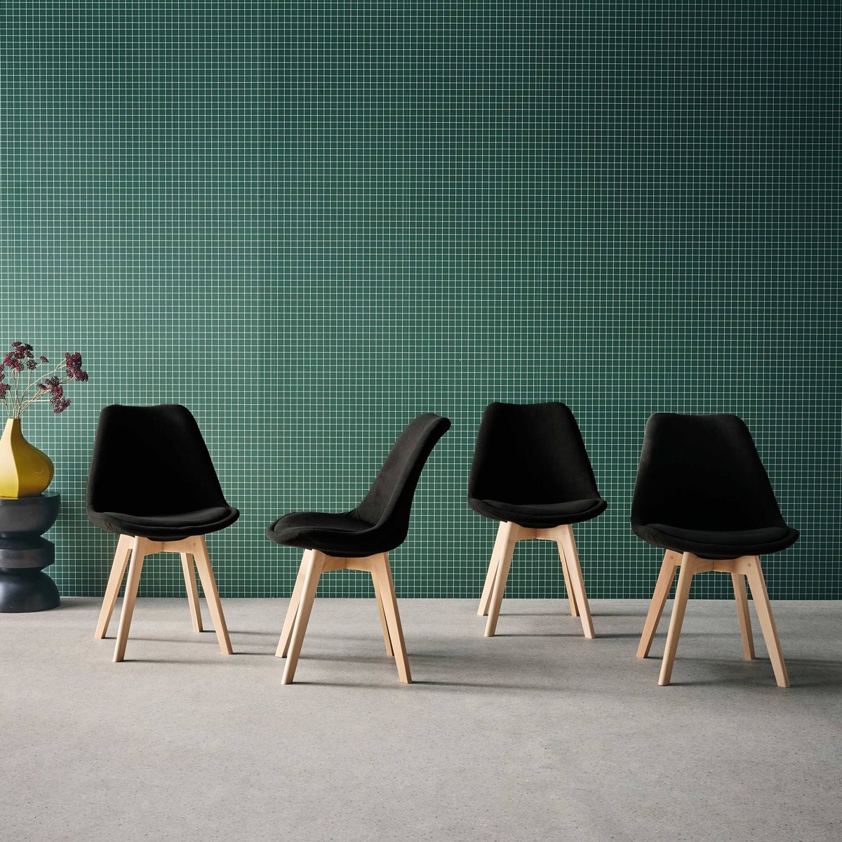 Chaise scandinave bois de hêtre et velours côtelé (lot de 4) NILS noir, SWEEEK