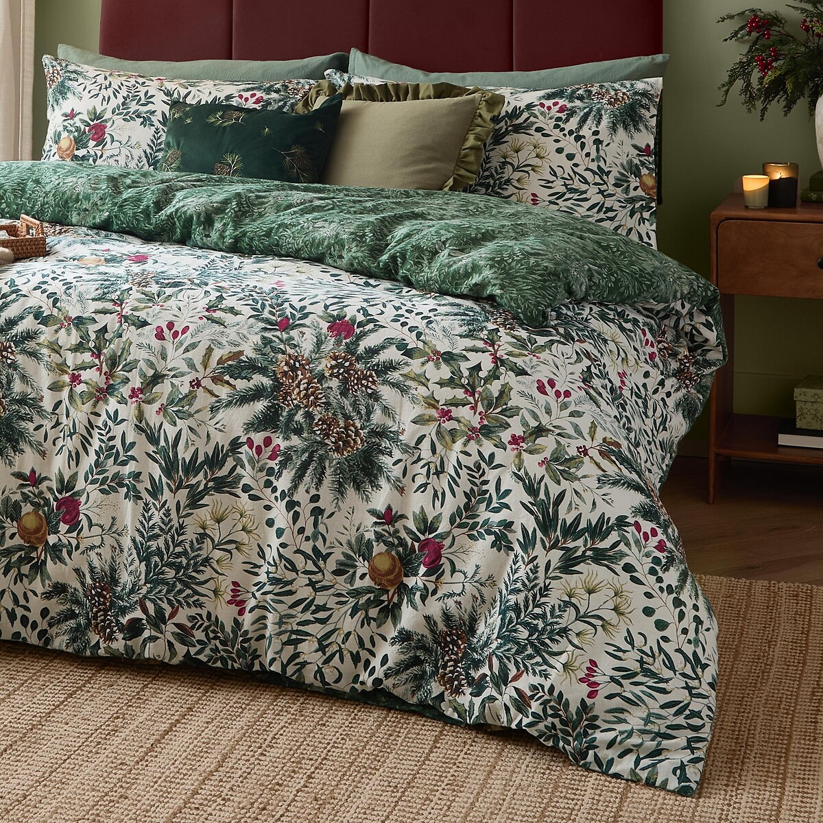 Winter Foliage Reversible Brushed Cotton Duvet Cover and Pillowcase Set pine green, WYLDER
