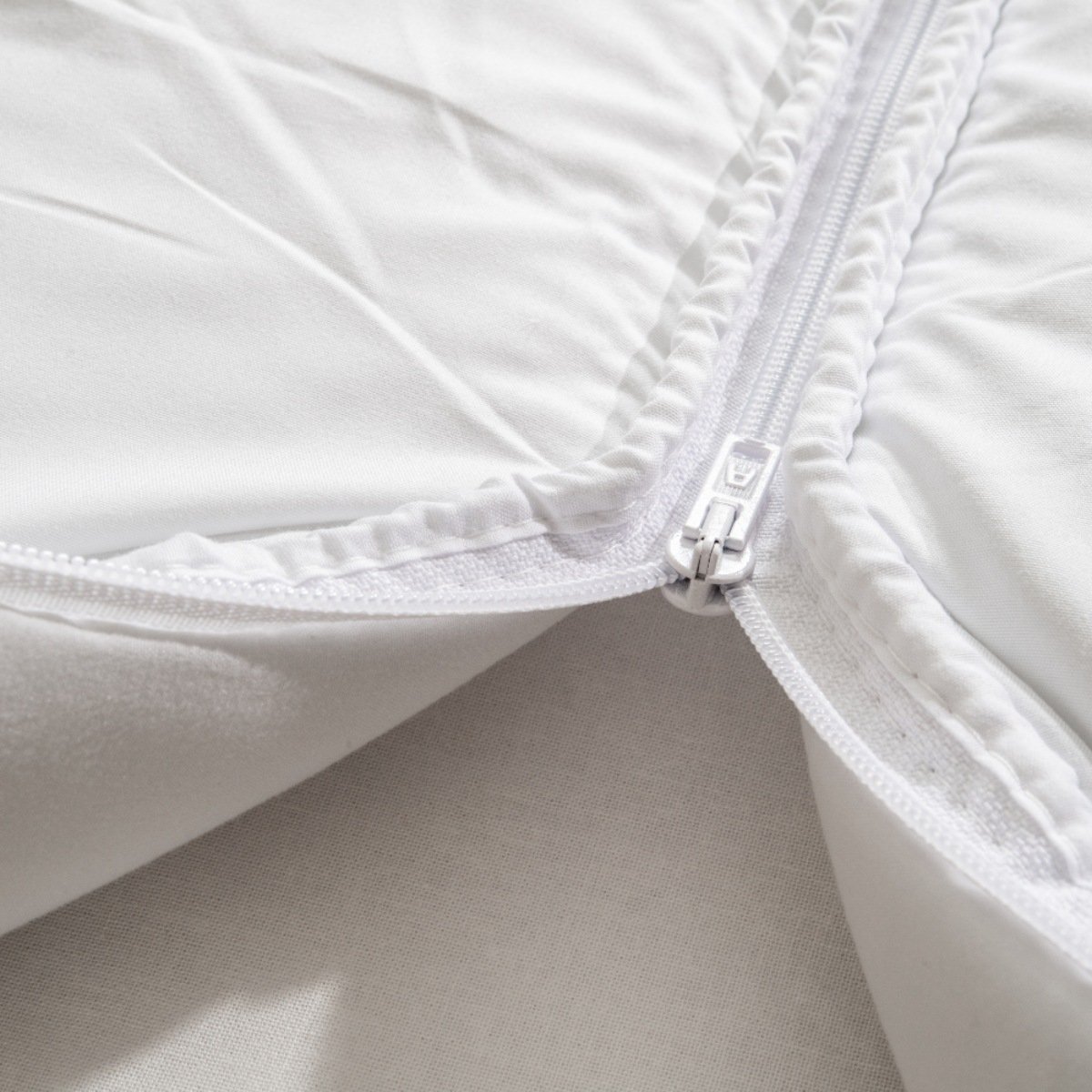 Couette chaude Segmentable LAVABLE à 95°C blanc, BLEU CALIN